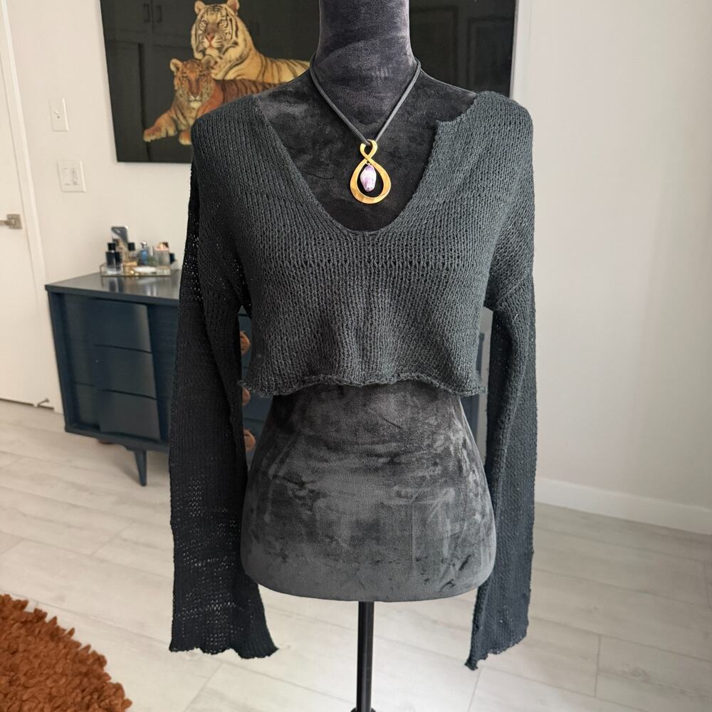 Darker Wavs Women's Medium Black Cropped Long Sleeve Knit Sweater Goth Grunge